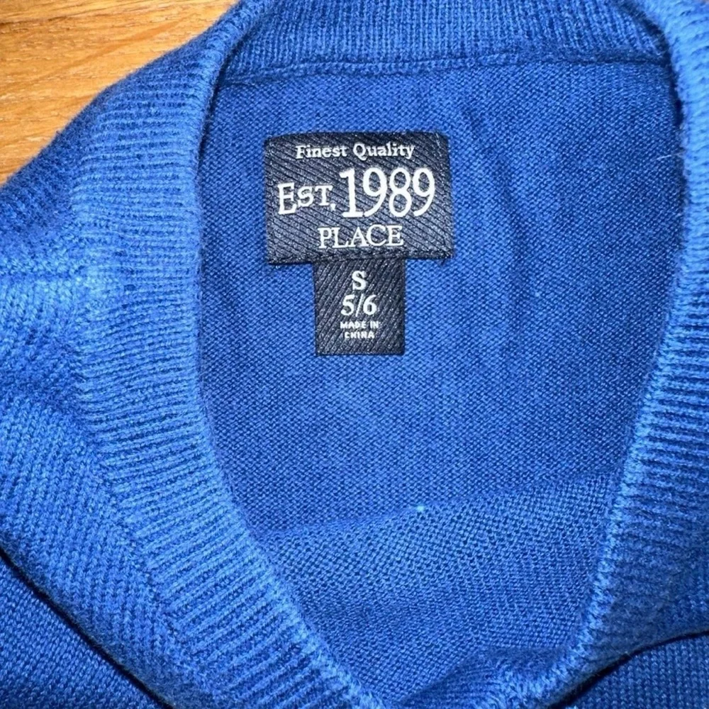 Children’s Place-sweater lot bundle of 3 sweaters Size 5/6  boys
